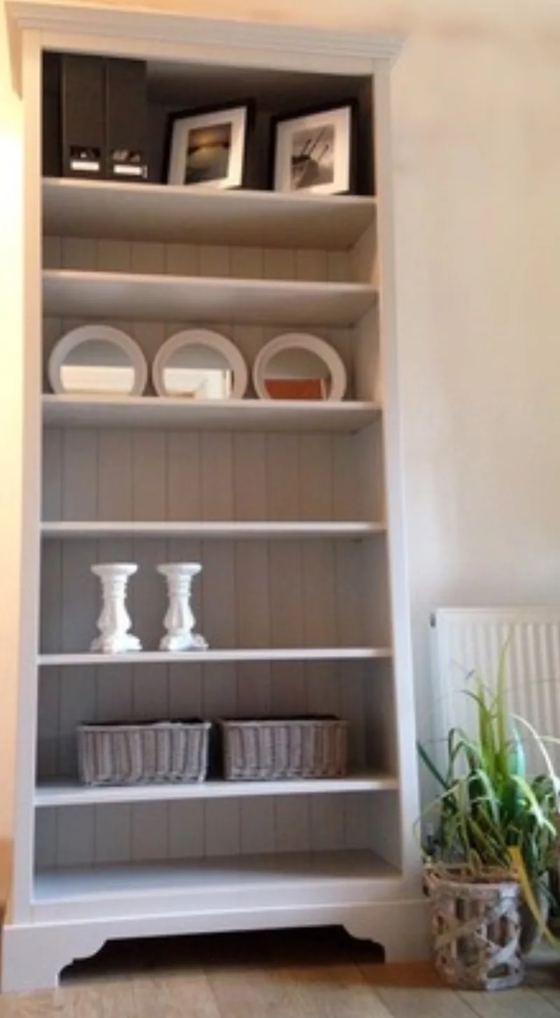 Furnish Your Home With Stylish Bookcases