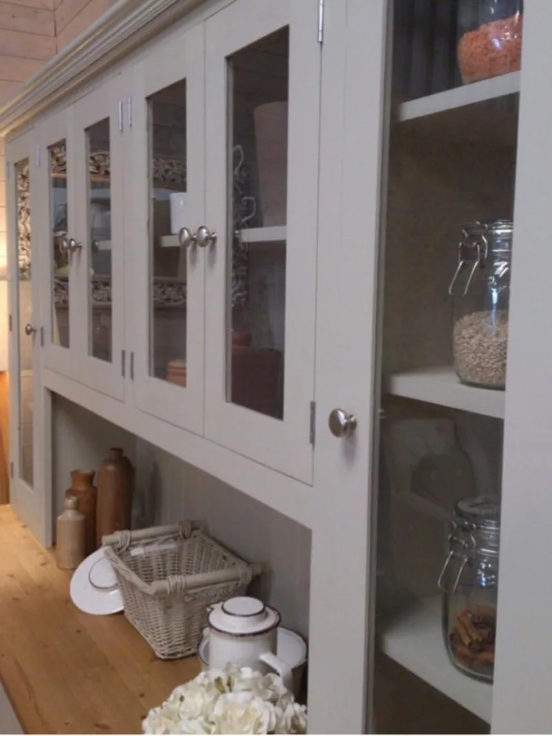 Get On-Trend Painted Wooden Furniture Ready for 2023