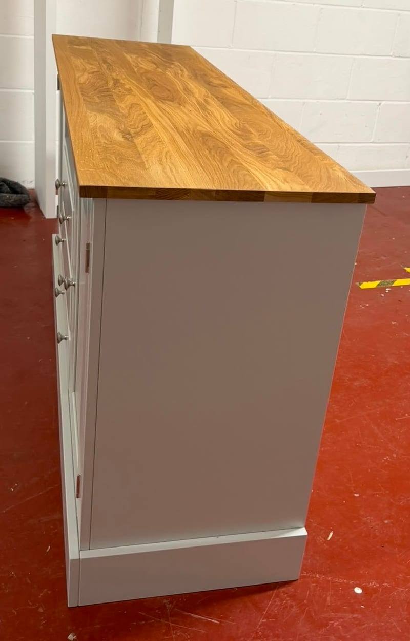 5ft Painted Sideboard / TV Cabinet with a Solid Oak Worktop — image 5